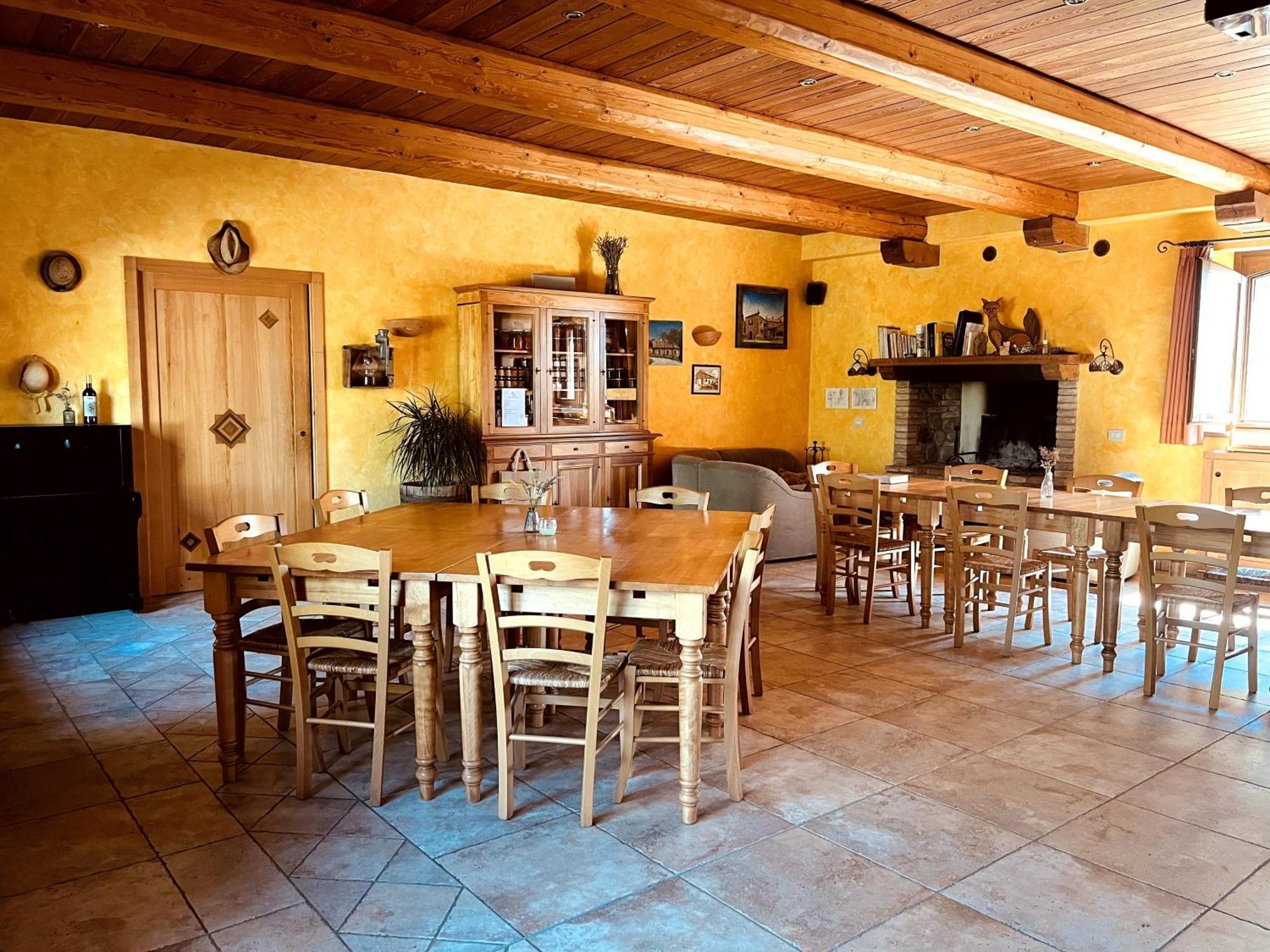 Agriturismo Fattoria Walden Ficulle Exterior foto